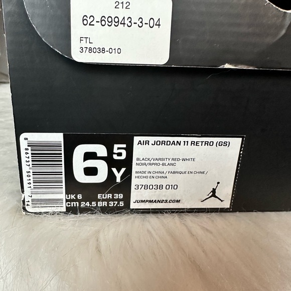 Bred Jordan 11’s - Picture 5 of 5